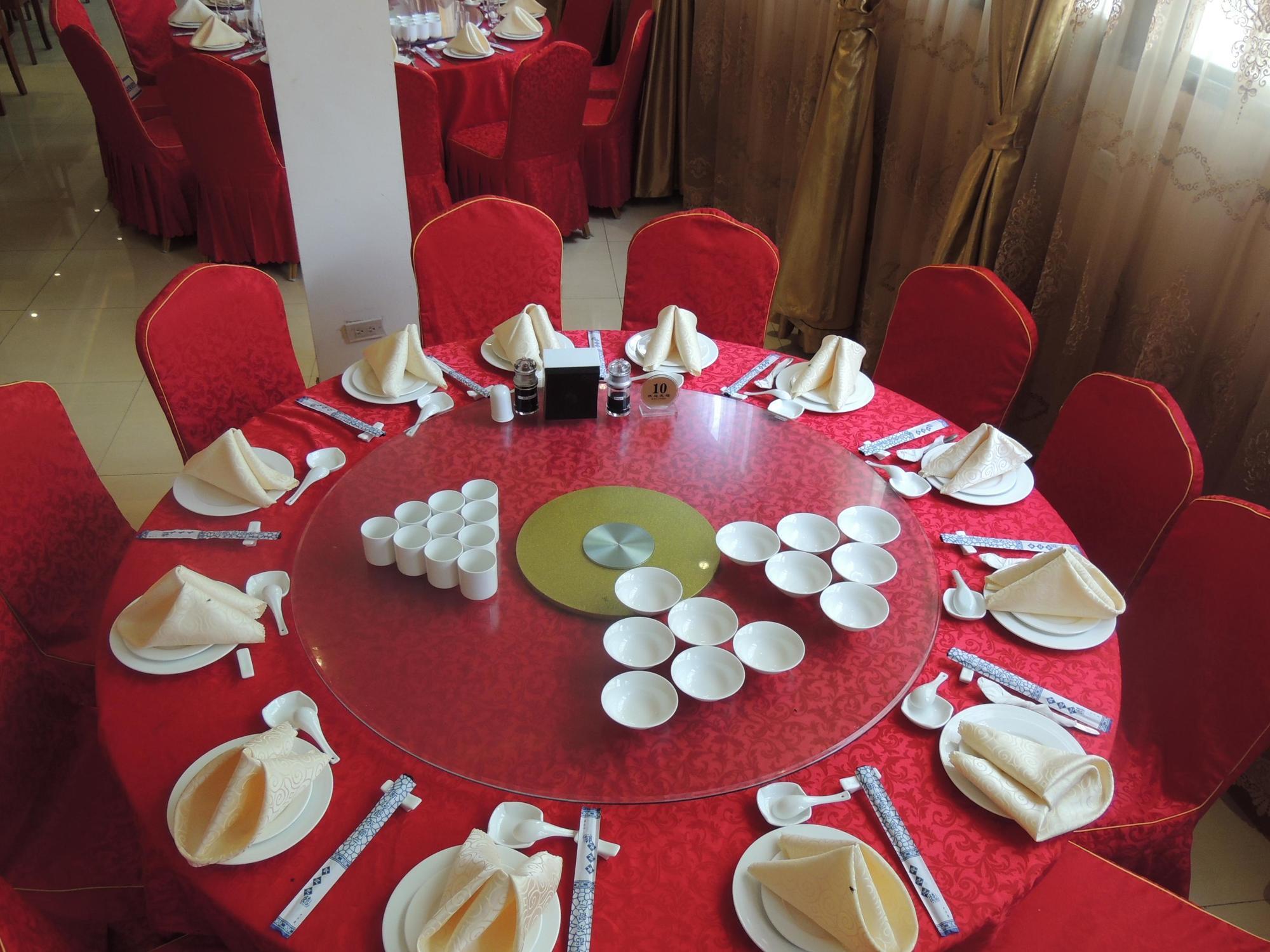 Dela Chambre Hotel Манила Екстериор снимка