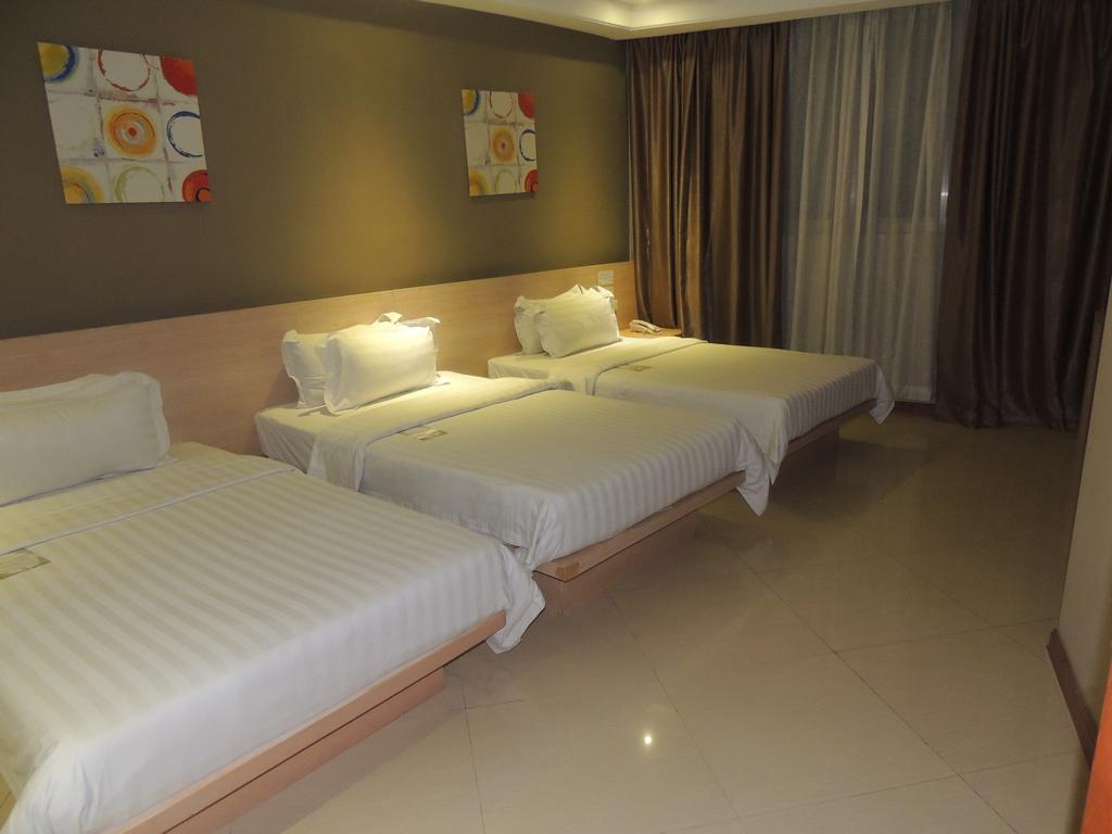 Dela Chambre Hotel Манила Екстериор снимка