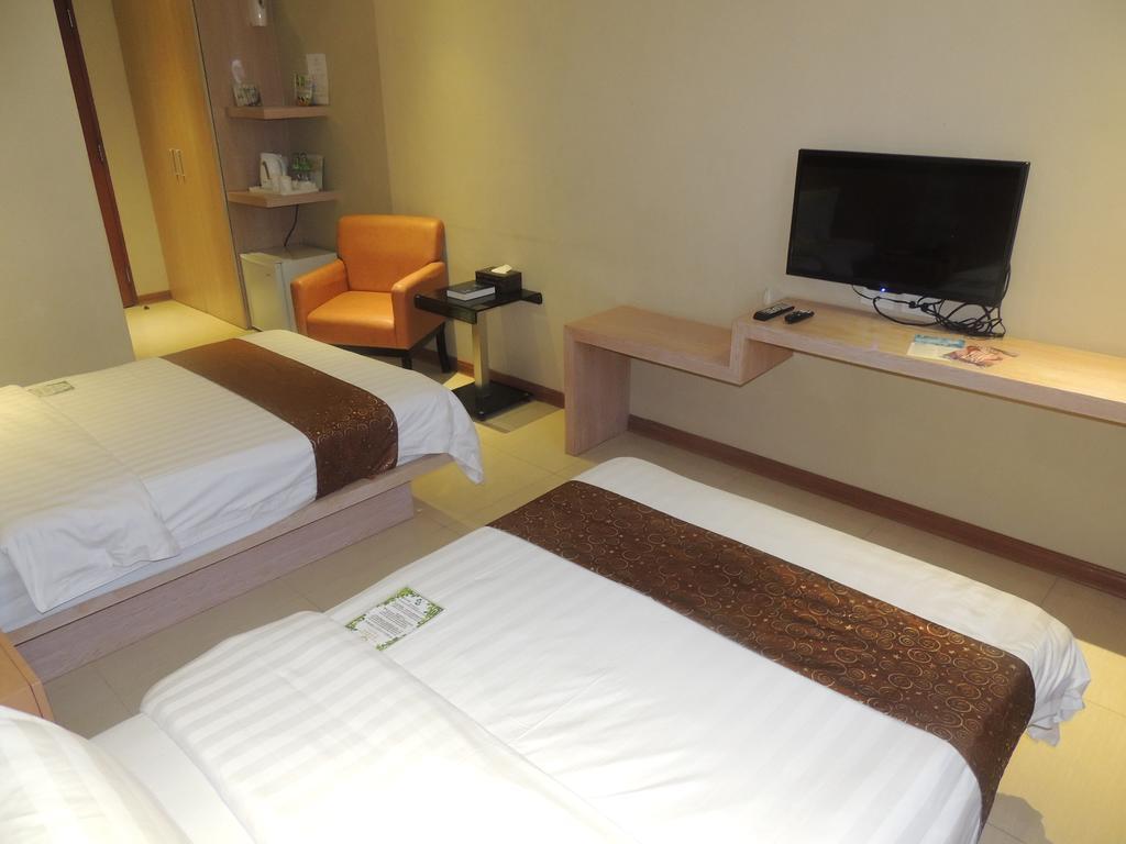 Dela Chambre Hotel Манила Екстериор снимка