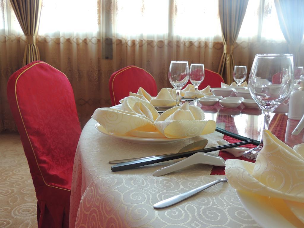 Dela Chambre Hotel Манила Екстериор снимка